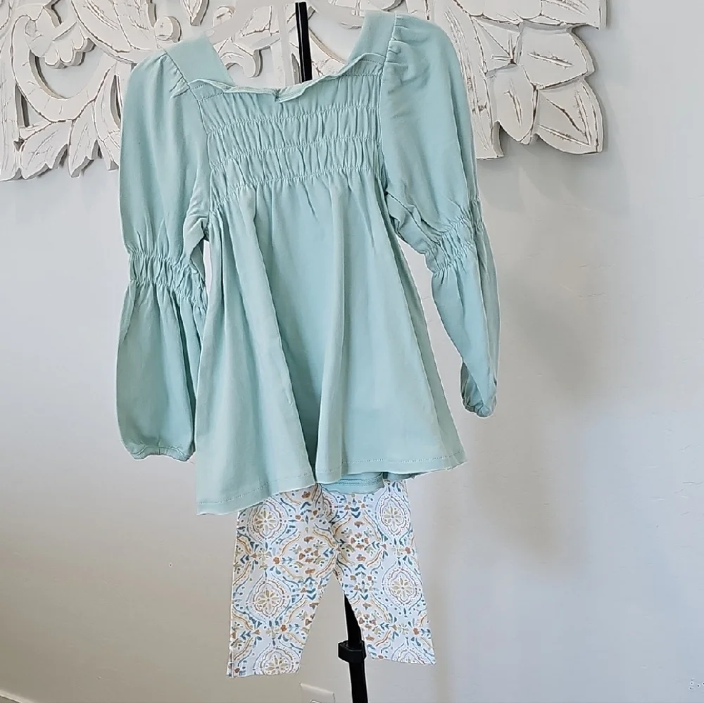 NWT Burt's Bees Girls Light Aqua Organic Cotton Long Sleeve Legging Set. Size 2